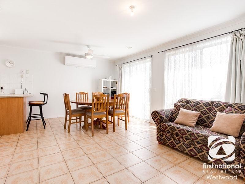 15 Lauderdale Drive, Tarneit VIC 3029