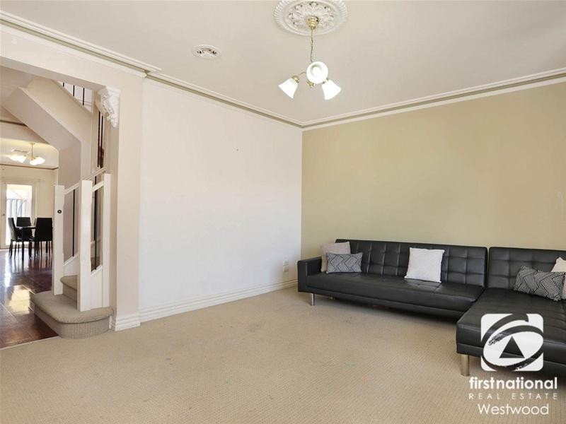 1/16 Parkside Walk, Hoppers Crossing VIC 3029
