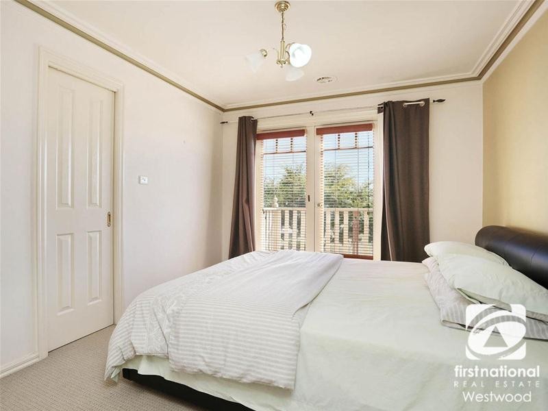 1/16 Parkside Walk, Hoppers Crossing VIC 3029