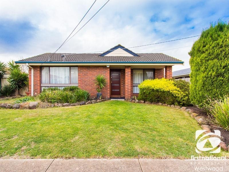 32 Banksia Crescent, Hoppers Crossing VIC 3029