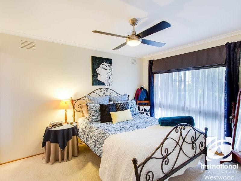 32 Banksia Crescent, Hoppers Crossing VIC 3029