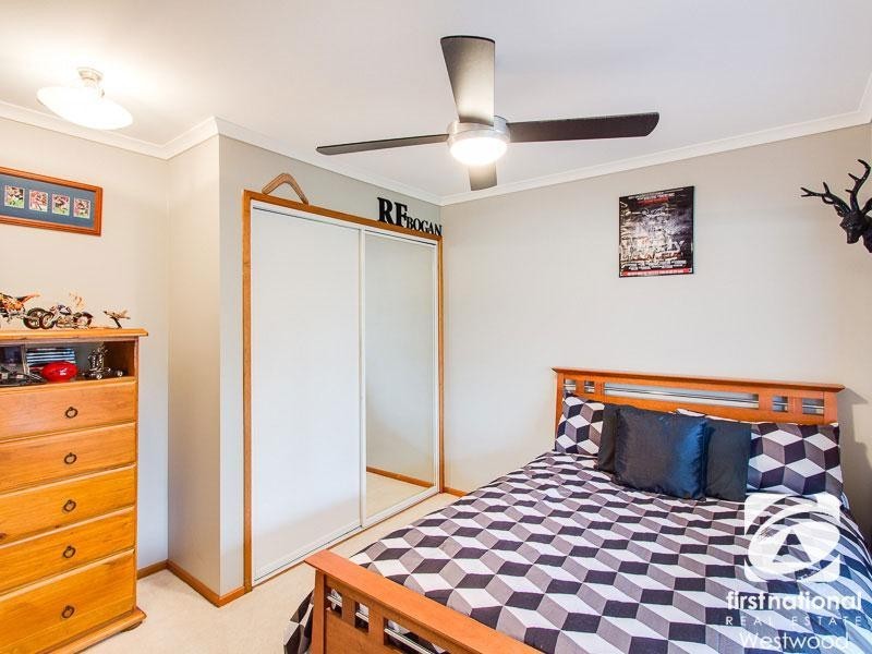 32 Banksia Crescent, Hoppers Crossing VIC 3029