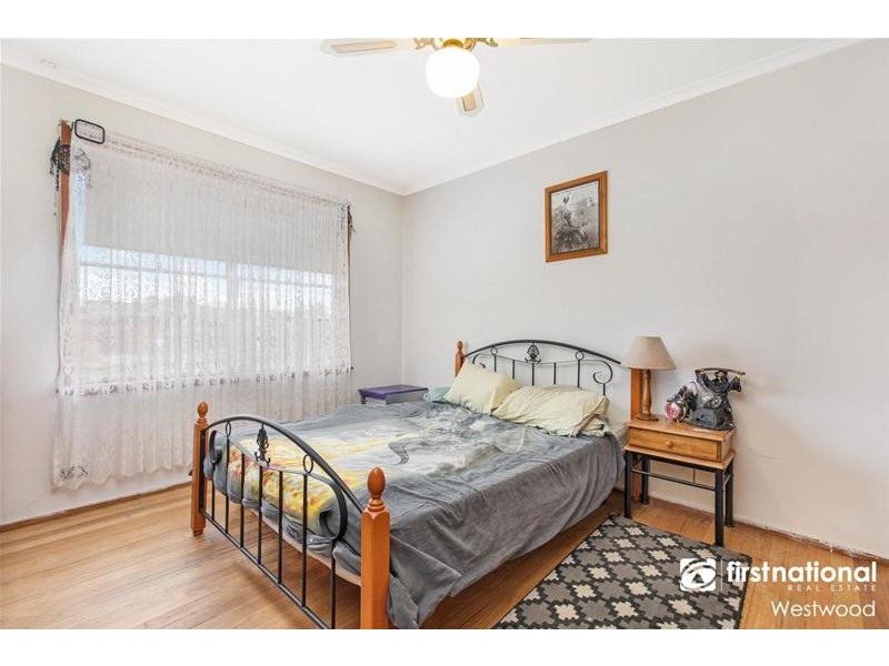 37 Whittaker Avenue, Laverton VIC 3028