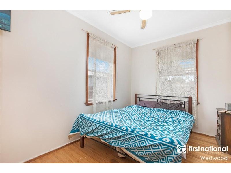 37 Whittaker Avenue, Laverton VIC 3028