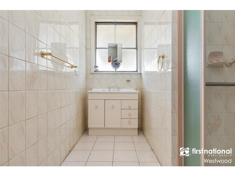 37 Whittaker Avenue, Laverton VIC 3028