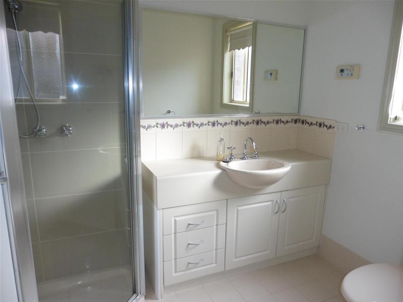 6 Harvest Way, Werribee VIC 3030