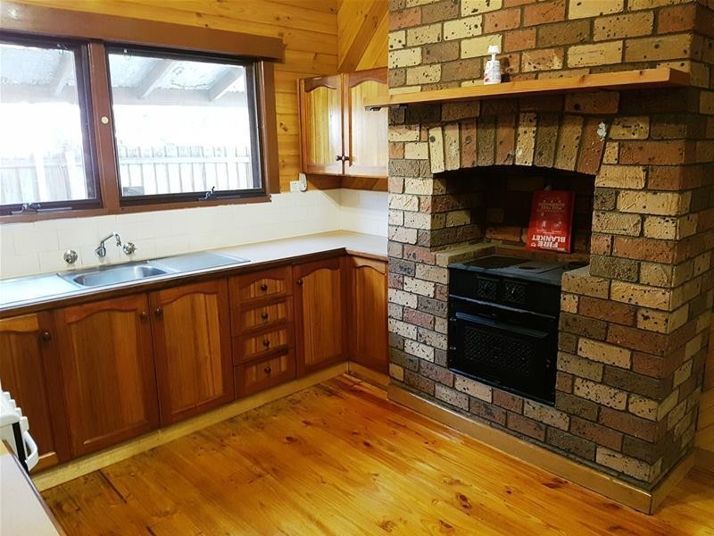 2 Greaves Street Sth, Werribee VIC 3030