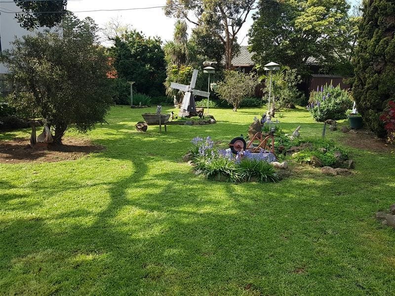 2 Greaves Street Sth, Werribee VIC 3030