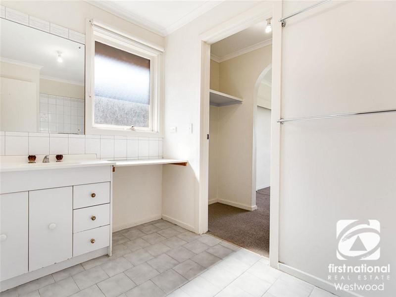 121 Cambridge Crescent, Wyndham Vale VIC 3024