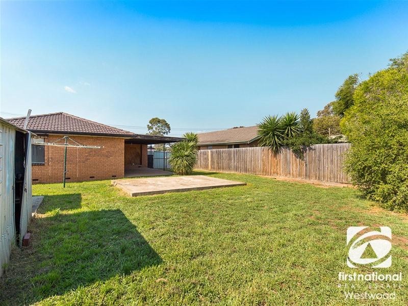121 Cambridge Crescent, Wyndham Vale VIC 3024
