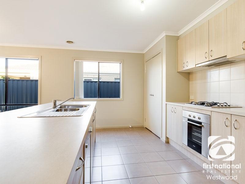 22 Billabong Crescent, Tarneit VIC 3029