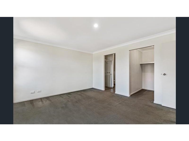 10 Emperor Parade, Tarneit VIC 3029