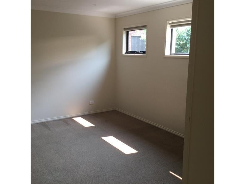 2 Mandora Grange, Tarneit VIC 3029