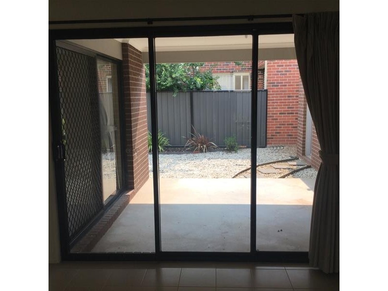 2 Mandora Grange, Tarneit VIC 3029