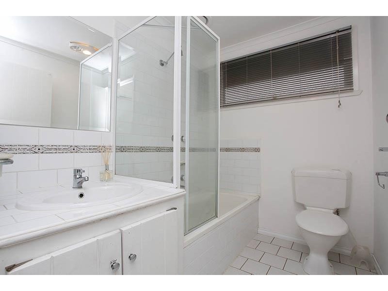 71 Feathertop Drive, Wyndham Vale VIC 3024