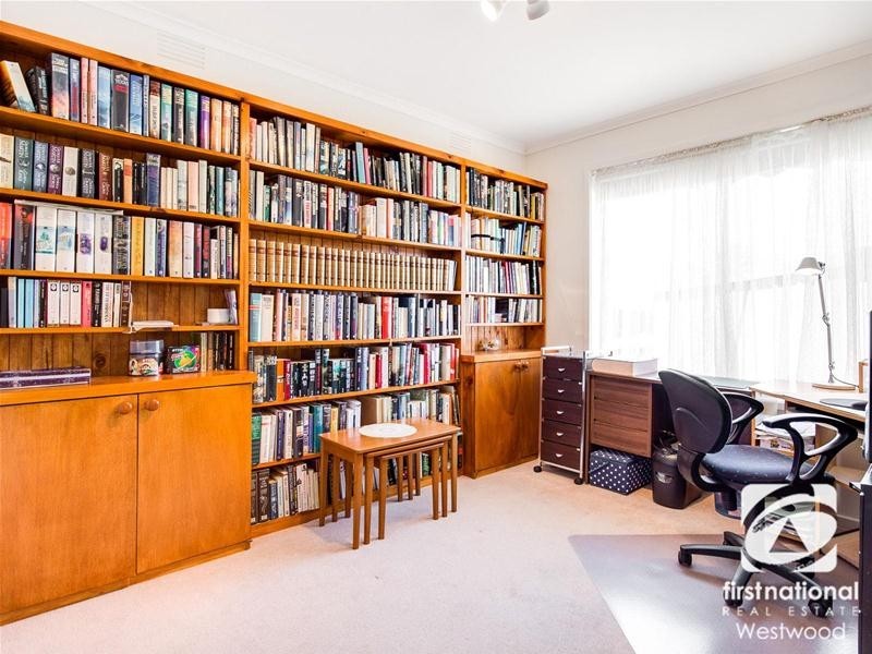 15 Smeaton Avenue, Hoppers Crossing VIC 3029