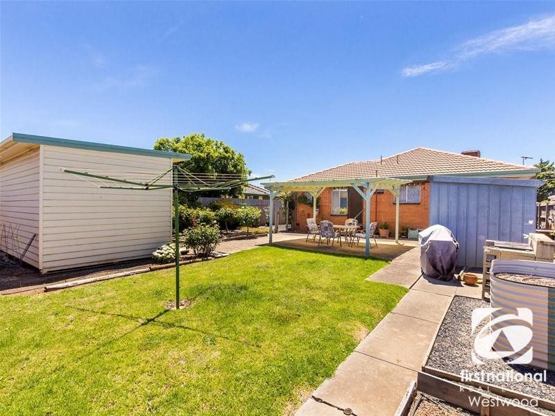 15 Smeaton Avenue, Hoppers Crossing VIC 3029