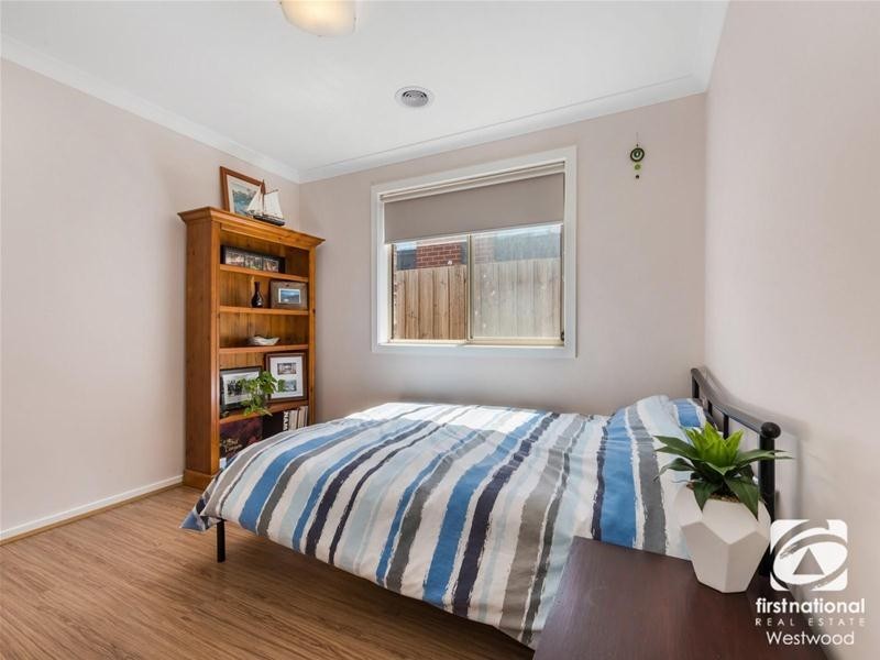 15 Ducane Street, Wyndham Vale VIC 3024