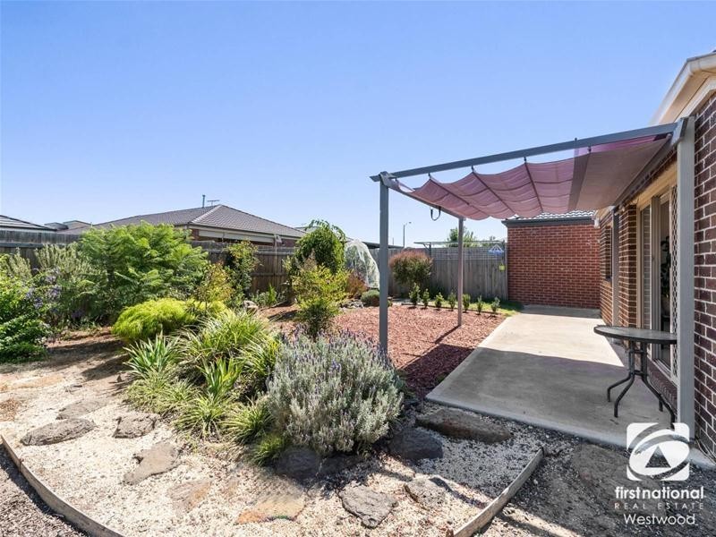 15 Ducane Street, Wyndham Vale VIC 3024