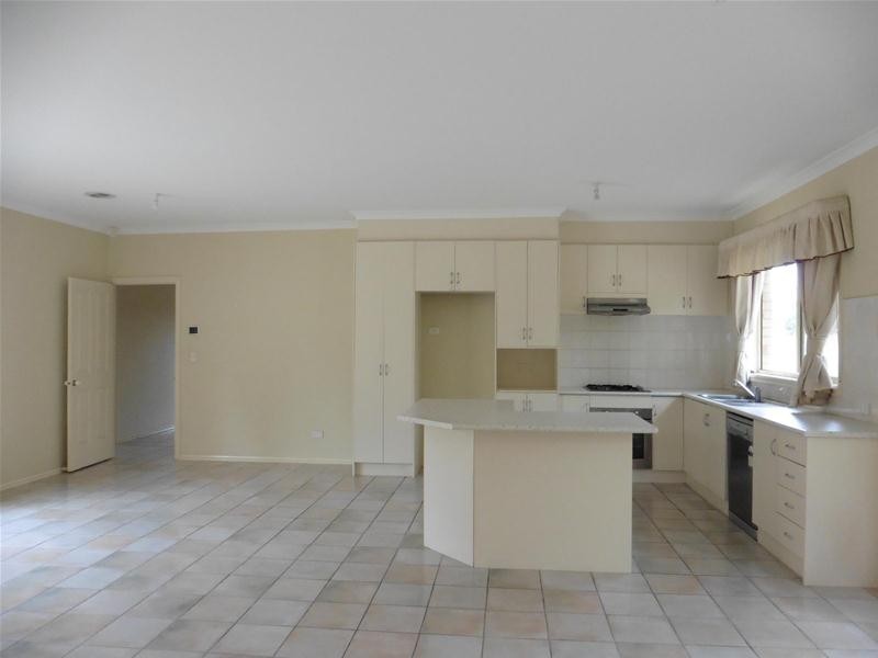 54 Breakwater Crescent, Point Cook VIC 3030