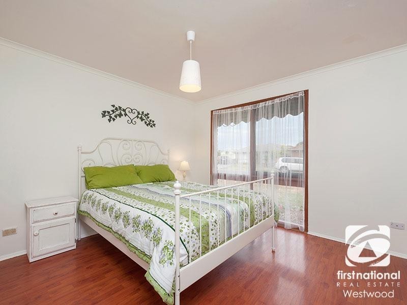 8 Tarwin Place, Wyndham Vale VIC 3024