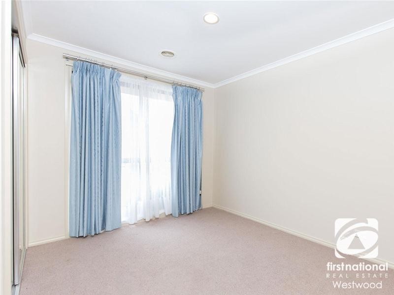 4/10-16 Nepean Court, Wyndham Vale VIC 3024