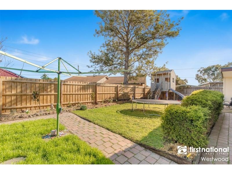 21 Whiton Grove, Wyndham Vale VIC 3024