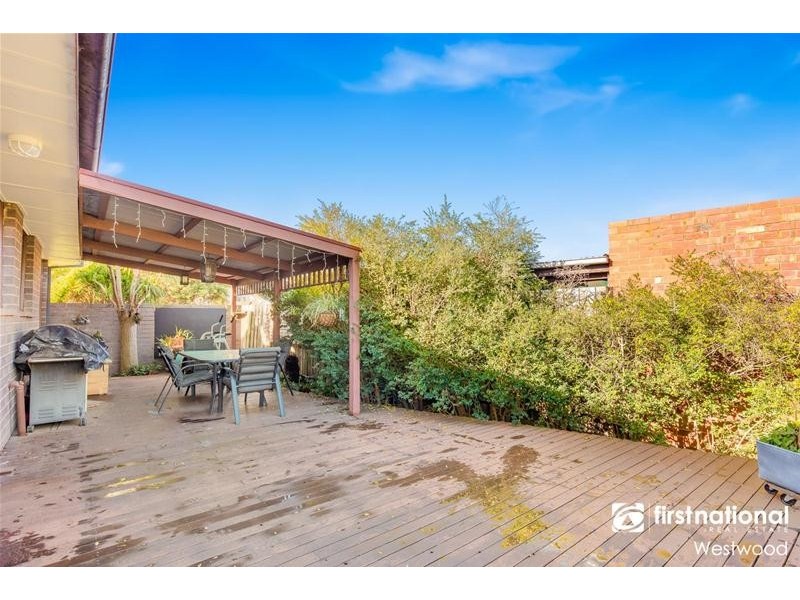 21 Whiton Grove, Wyndham Vale VIC 3024