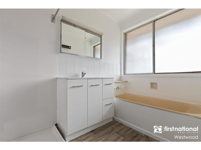 39 Claremont Crescent, Hoppers Crossing VIC 3029