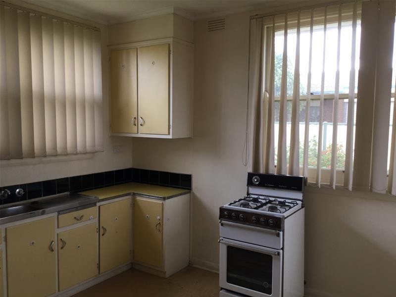 24 Mambourin Street, Werribee VIC 3030