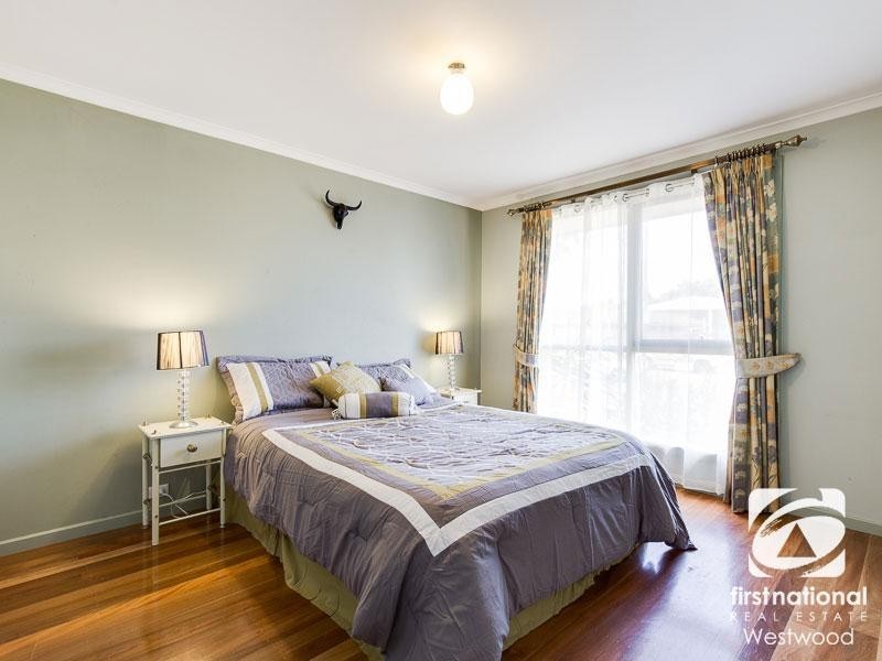 10 Vista Way, Wyndham Vale VIC 3024