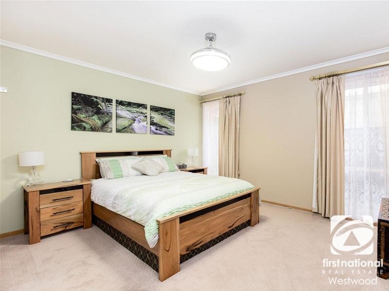 51 Doris Drive, Hoppers Crossing VIC 3029