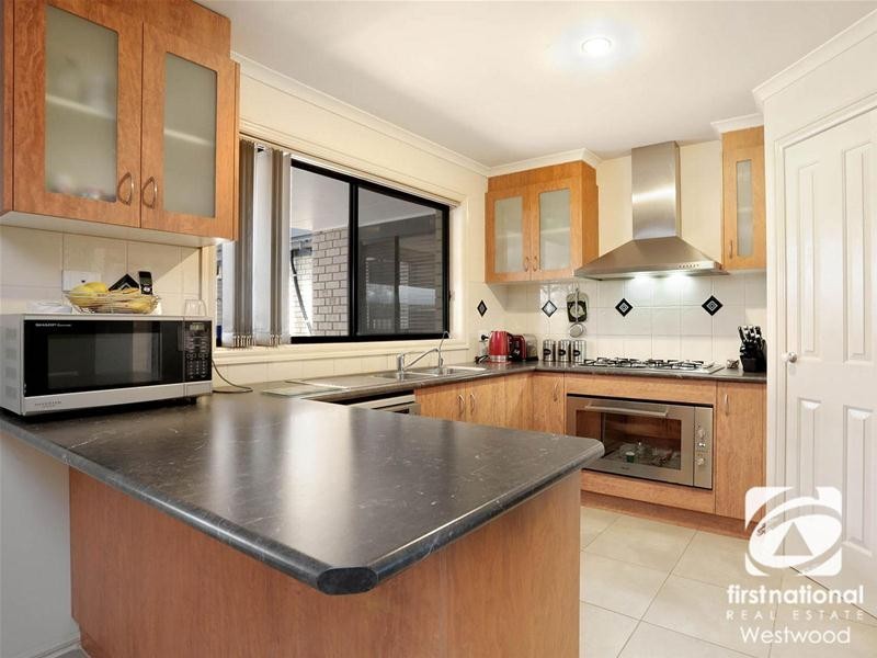 21 Rosamond Avenue, Tarneit VIC 3029