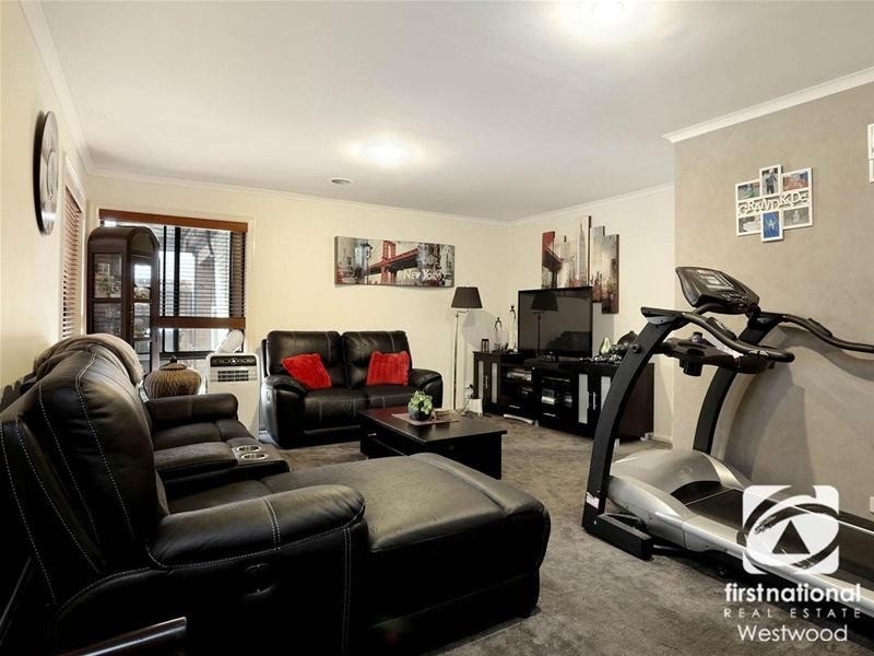 21 Rosamond Avenue, Tarneit VIC 3029