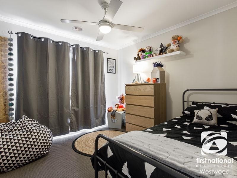 14 Morgan Crescent, Werribee VIC 3030