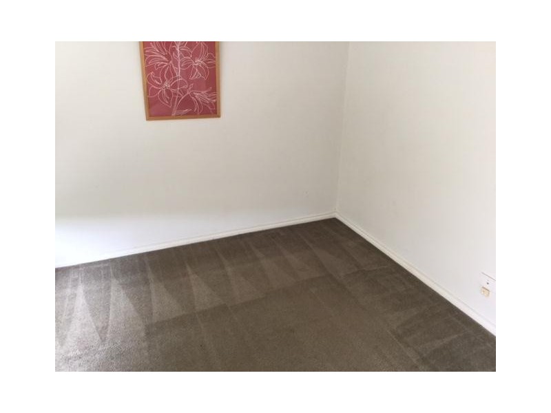 12 Woodswallow Place, Williams Landing VIC 3027