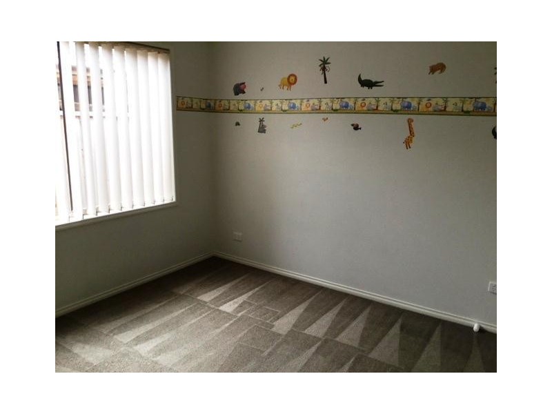 12 Woodswallow Place, Williams Landing VIC 3027