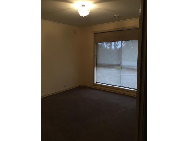 42 Golden Avenue, Werribee VIC 3030