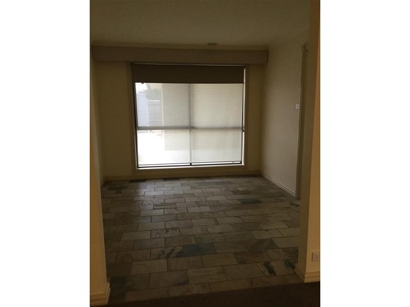 42 Golden Avenue, Werribee VIC 3030