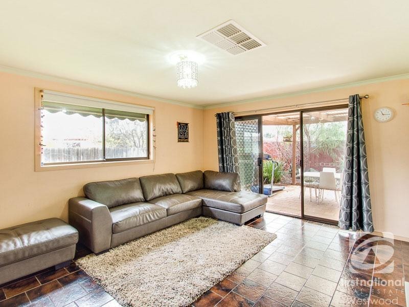 93 Bellbridge Drive, Hoppers Crossing VIC 3029