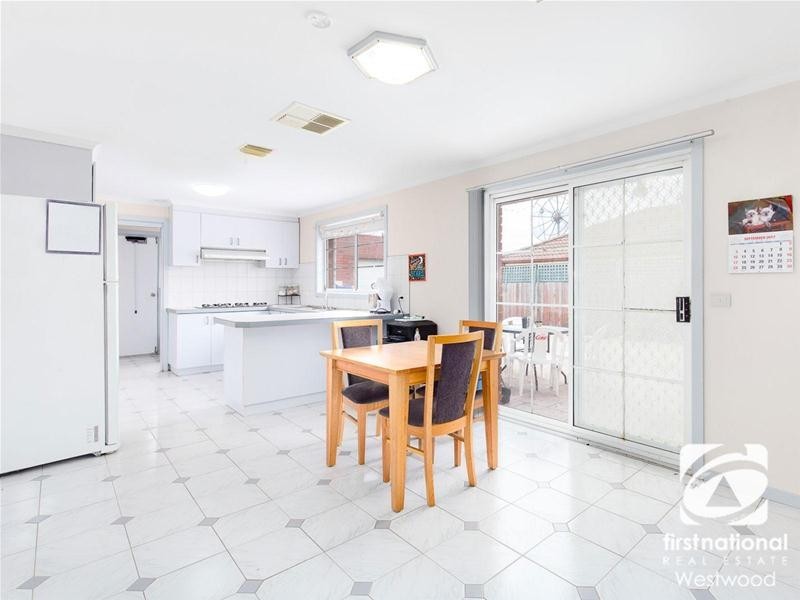 13 Sittella Court, Werribee VIC 3030