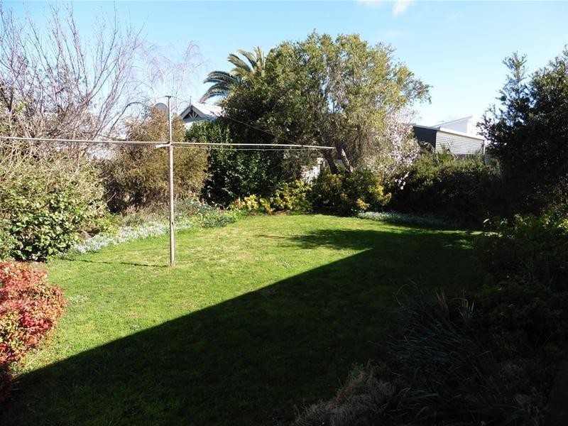 18 Gibbons Street, Werribee VIC 3030