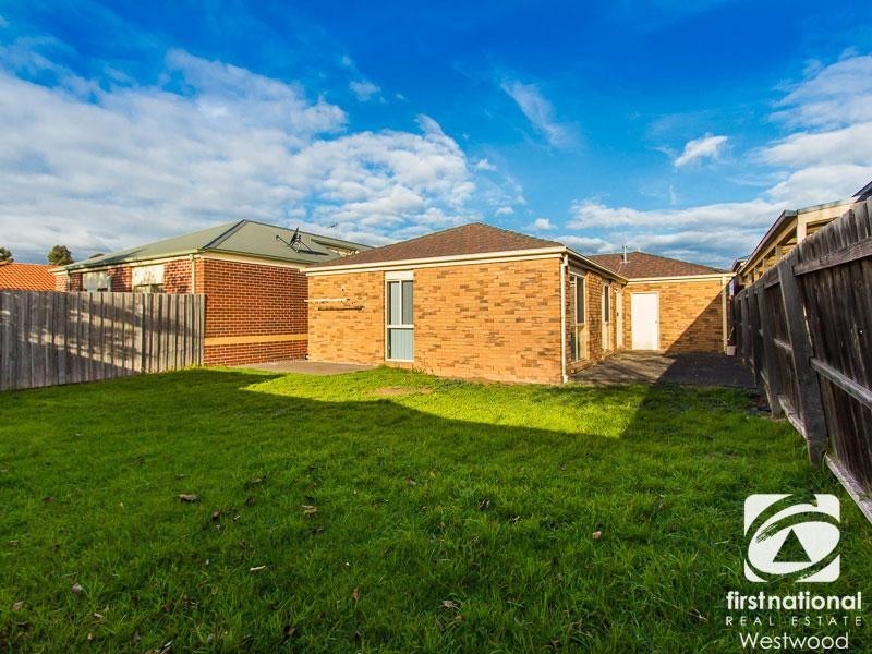 13 Stella Way, Hoppers Crossing VIC 3029