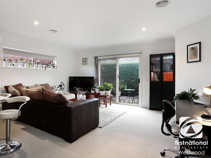 1/11 Filippin Court, Werribee VIC 3030