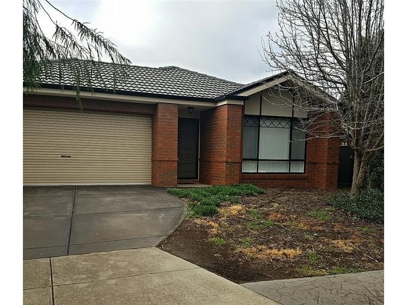 5 Devon Lane, Tarneit VIC 3029