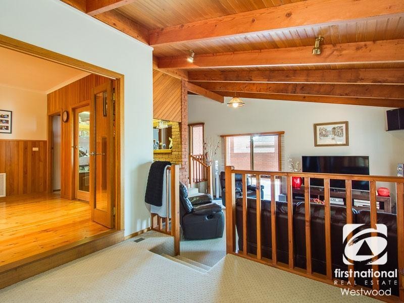 7 Linda Court, Werribee VIC 3030