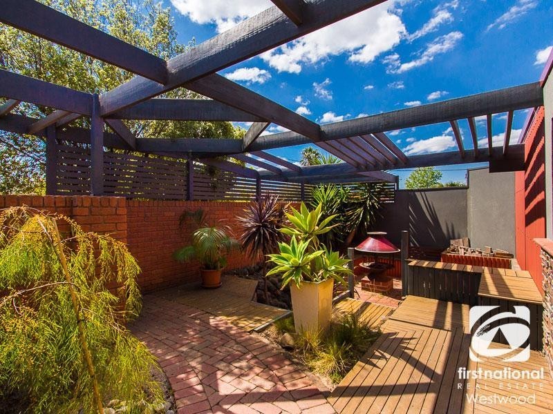 7 Linda Court, Werribee VIC 3030