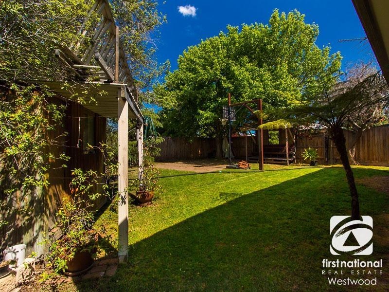 7 Linda Court, Werribee VIC 3030