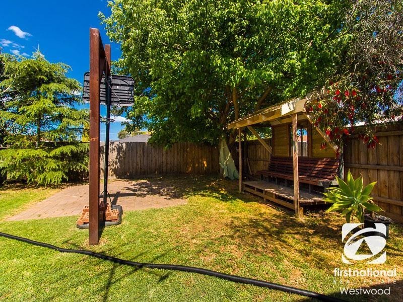 7 Linda Court, Werribee VIC 3030