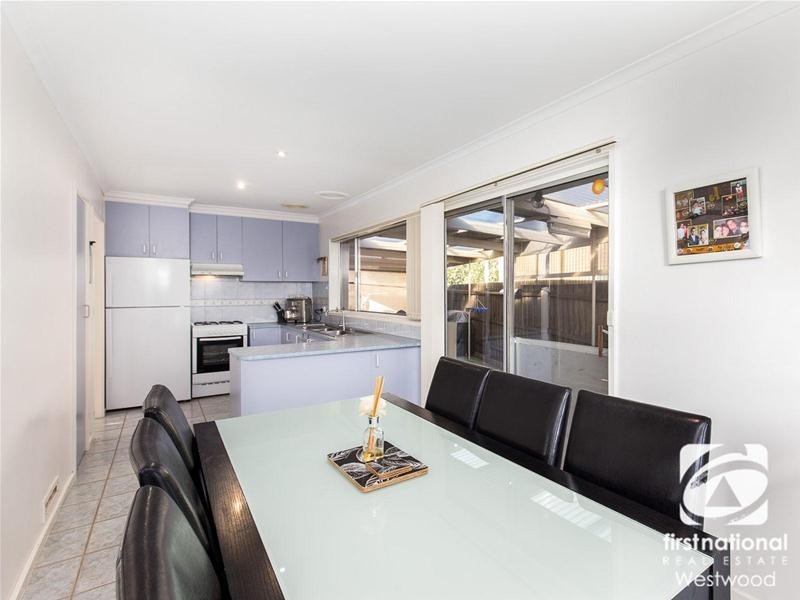 13 Sunrise Place, Wyndham Vale VIC 3024